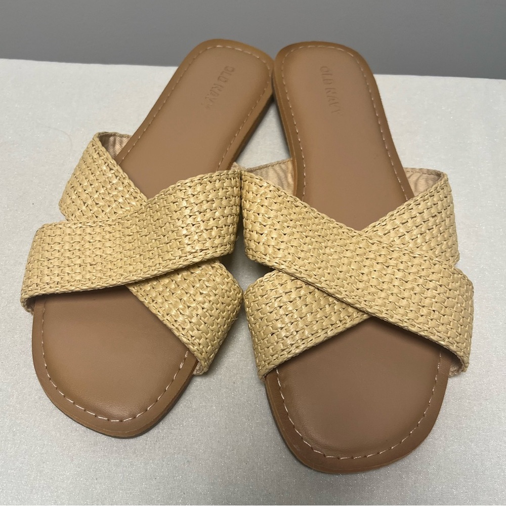 Old Navy slip on Sandals